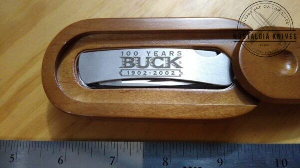 BUCK 525 Limited Edition Commemorative 100 Years 1902-2002 Knife with Original Wood Case Condition:[Used – like new] Collectible Knives cutlery