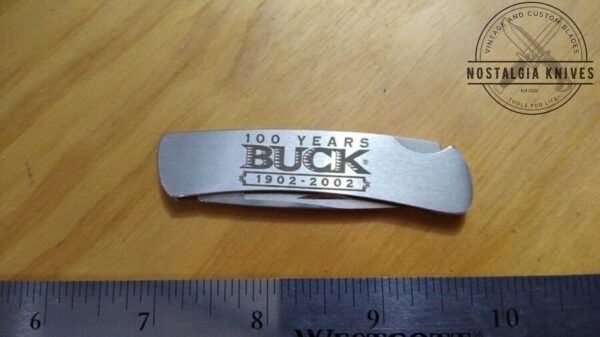 BUCK 525 Limited Edition Commemorative 100 Years 1902-2002 Knife with Original Wood Case Condition:[Used – like new] Collectible Knives cutlery