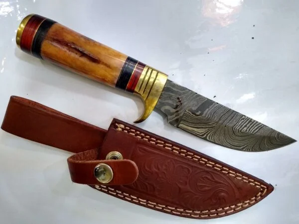 Handmade Damascus Pattern 10″ Fixed-Blade Straight-Back Knife, with Belt Sheath[Unused – Pristine Cond.] Custom/Handmade cutlery