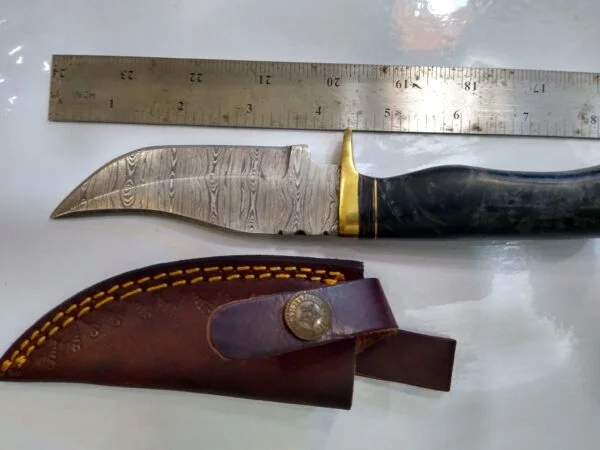 Handmade Damascus 8″ Fixed-Blade Bowie knife, and Leather Belt Sheath [Unused Pristine Cond.] Custom/Handmade cutlery