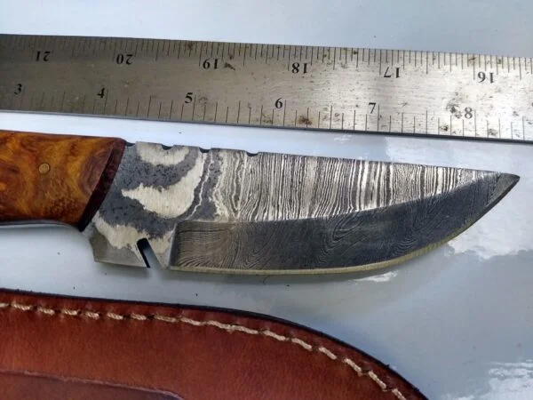 Handmade Damascus Pattern 8″ Fixed-Blade Straight-Back knife, with Belt Sheath[Unused – Pristine Cond.] Custom/Handmade cutlery