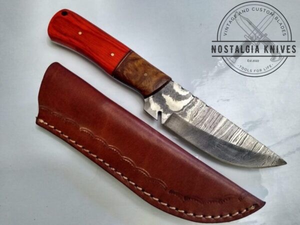 Handmade Damascus Pattern 8″ Fixed-Blade Straight-Back knife, with Belt Sheath[Unused – Pristine Cond.] Custom/Handmade cutlery
