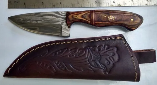 Handmade Damascus 7″ Fixed-Blade Drop-Point knife, and Leather Belt Sheath [New/Unused]. Custom/Handmade cutlery
