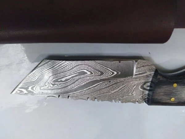 Custom Hand-forged 8″ Damascus Tanto Knife with serrated spine, and Leather Belt Sheath. Collectible Knives cutlery