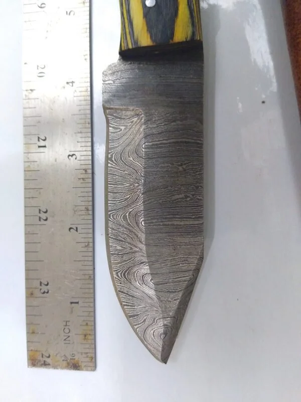 Custom Hand-forged 8″ Damascus Clip-Point Knife with False Edge, and Leather Belt Sheath. Collectible Knives cutlery