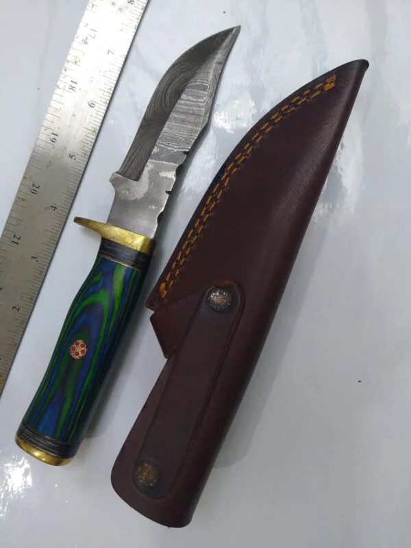 Handmade Damascus Pattern Clip-Point Fixed-Blade Knife with False edge, and Leather Belt Sheath [New – Unused].. Collectible Knives cutlery