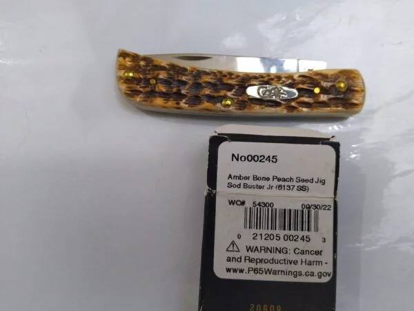 Case XX Amber Bone Peach Seed Jig Sod Buster Jr. 00245 – NOS in Original Packaging[Unused – Pristine Mint Cond.] Case XX™ cutlery