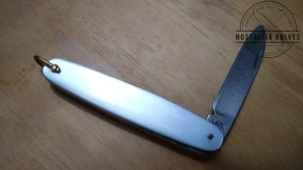 Vintage Single Blade  Lark Pocket knife with brass bail – Powder Blue[Unused – Pristine Cond.] Collectible Knives cutlery