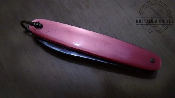Vintage Single Blade Lark Pocket knife with brass bail – Light Red[Unused – Pristine Cond.] Collectible Knives cutlery
