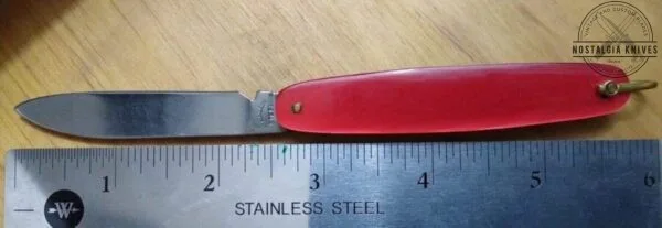 Vintage Single Blade Lark Pocket knife with brass bail – Light Red[Unused – Pristine Cond.] Collectible Knives cutlery
