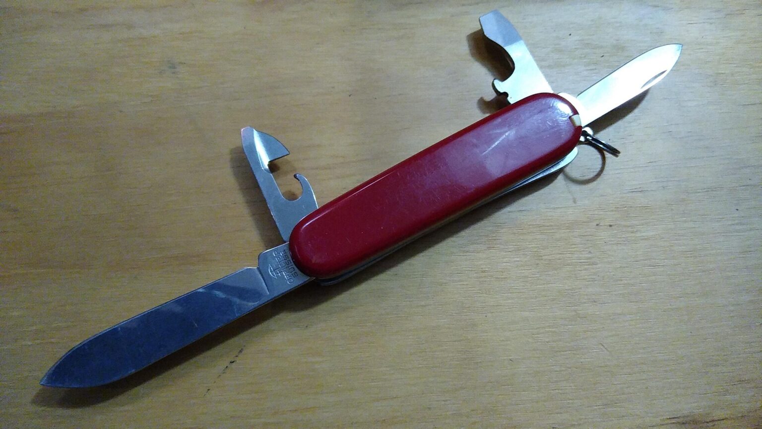 Couteau suisse Victorinox Soldat Suisse vert armée 0.8461