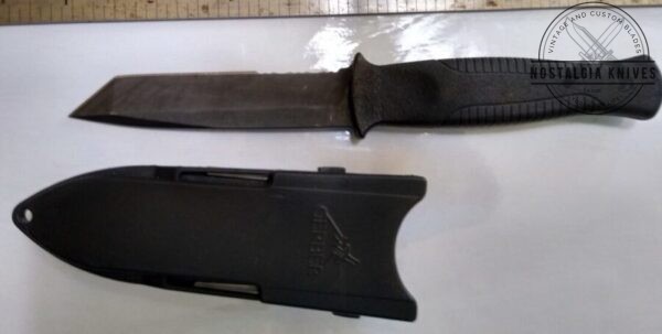 Gerber Guardian Tanto Serrated Edge Knife with Molded Sheath[Used – Mint Cond.] Everyday Carry[EDC] cutlery
