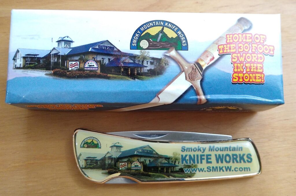 Novelty Knives