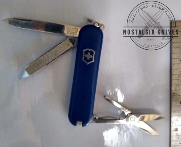 Victorinox Officer Suisse Small 3 blade Pocket Knife [Used – Excellent Cond.] Camp/Scout Knives cutlery