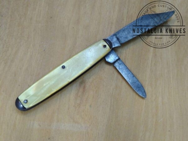 Vintage AutoPoint 2 Blade Pocket Knife with Yellow Pearl Handle Scales- Rare Promo knife[Used-Near Mint Cond.] AutoPoint