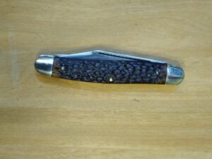 Vintage Kutmaster Utica, NY, Large 3 Blade Stockman with Jigged Delrin Scales, Brass Liners and Pins [Used - Mint Cond.]