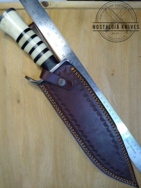 Damascus 15″ kukri with Damascus guard and butt cap. Handmade in TX, USA – New Leather Belt Sheath, with that new leather smell.. =] [Unused – Pristine Cond.] Collectible Knives cutlery