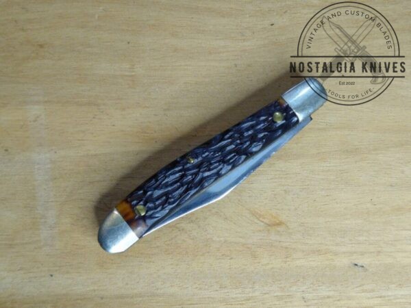 Vintage Kutmaster Utica, NY, Medium 2 Blade Jack-knife with Jigged Delrin Scales, Brass Liners and Pins [Unused – Pristine Cond.] Collectible Knives
