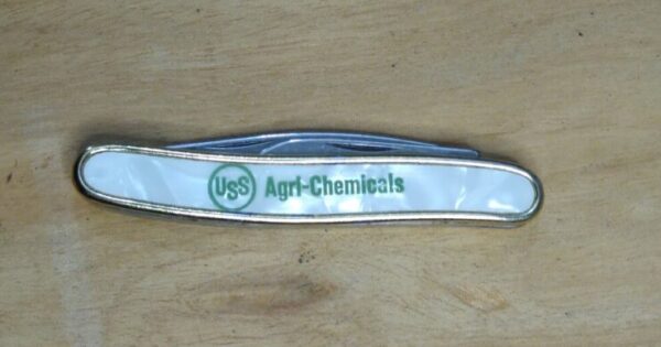 Vintage Colonial 2.75″ Serpentine 2 Blade ‘ USS Agri-Chemicals’ Advertisement Pocket Knife [Used – Pristine Mint Cond.] Collectible Knives cutlery