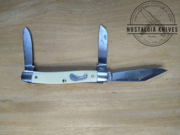 Vintage Frontier Imperial U.S.A. 4132 -Medium Stockman 3 blade Pocket Knife[Used – Mint Cond.] Collectible Knives