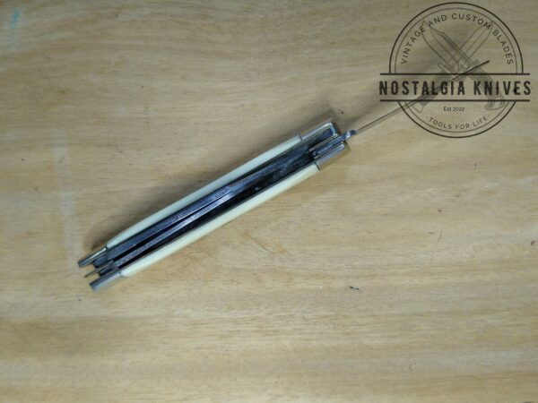 Vintage Frontier Imperial U.S.A. 4132 -Medium Stockman 3 blade Pocket Knife[Used – Mint Cond.] Collectible Knives