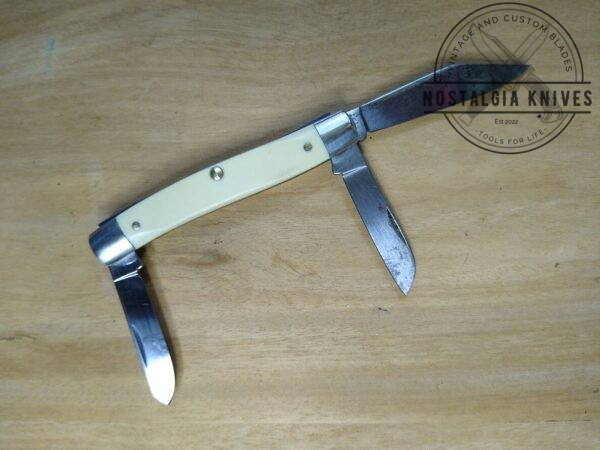 Vintage Frontier Imperial U.S.A. 4132 -Medium Stockman 3 blade Pocket Knife[Used – Mint Cond.] Collectible Knives