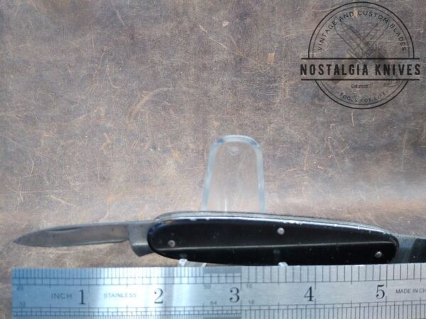 Vintage Royal Brand Cutlery Made in Germany, Thin-line 2 Blade Pocket Knife – 1937 [Used – Very Good Cond.] Collectible Knives